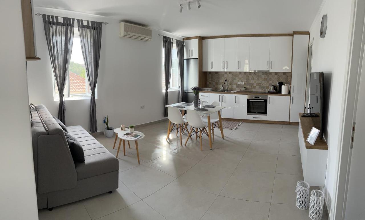 הוילה Exo Khora Kouzoulis House מראה חיצוני תמונה